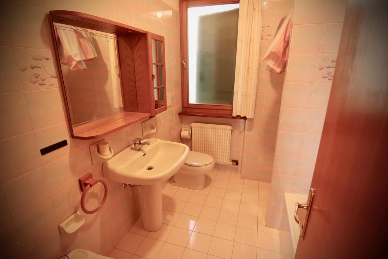 3 Rooms Apartment Whit Balcony And Lake Wiew Malcesine Exteriör bild