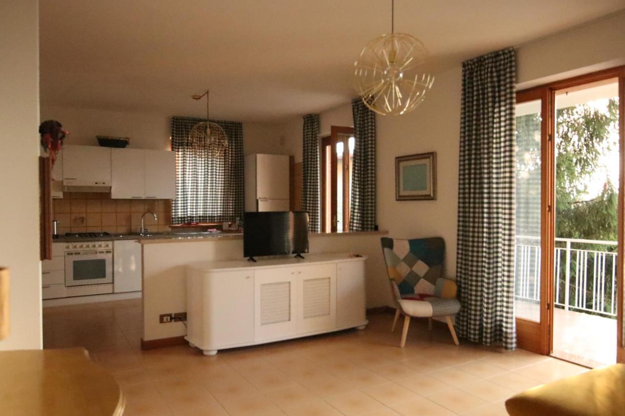 3 Rooms Apartment Whit Balcony And Lake Wiew Malcesine Exteriör bild